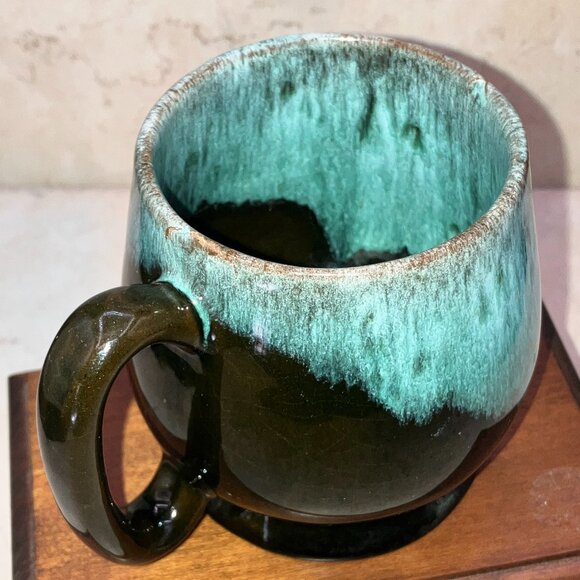 1970’s Canuck Pottery Evangeline Series Green On Black Drip Glaze Mug 8 fl oz - Picture 5 of 12